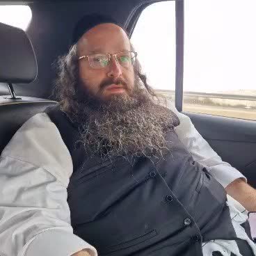 יו״ר סיעה ברכב