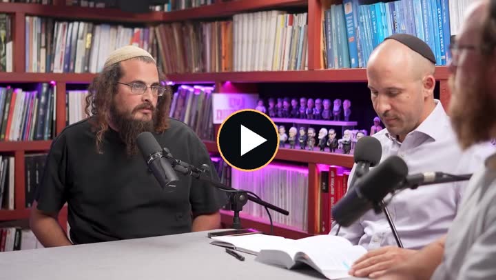 דוברים בפודקאסט על האיום בעזה