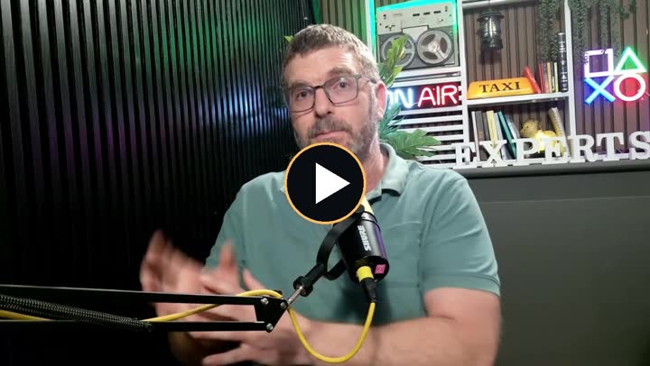 עקיבא ביגמן באולפן הראיונות