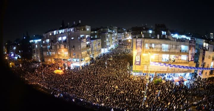 הממונים על העצרת בבני ברק