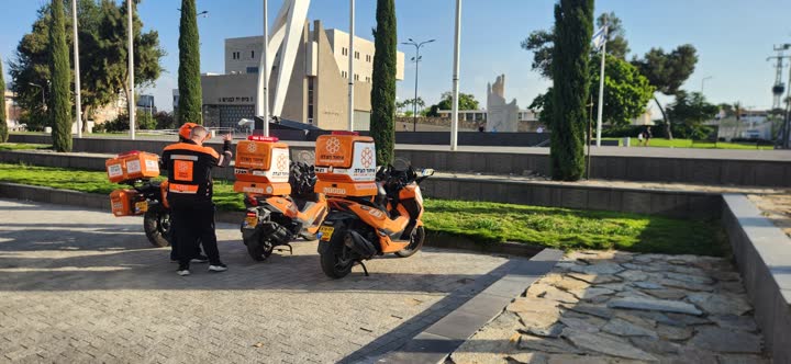 אופנועי חירום של איחוד הצלה בזירה