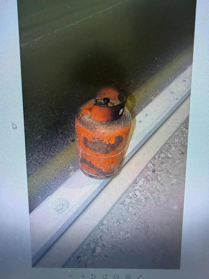 בלון הגז שהושלך בכביש 60