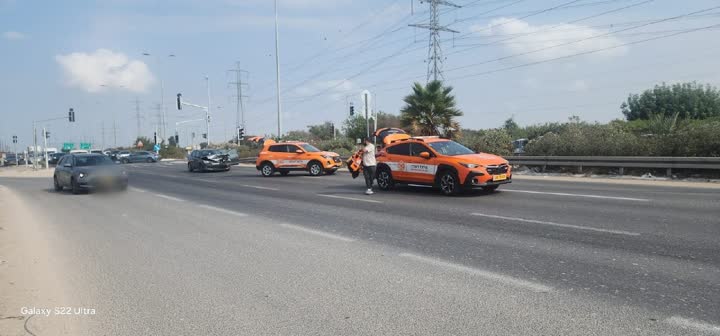 זירת תאונת דרכים בכביש 4