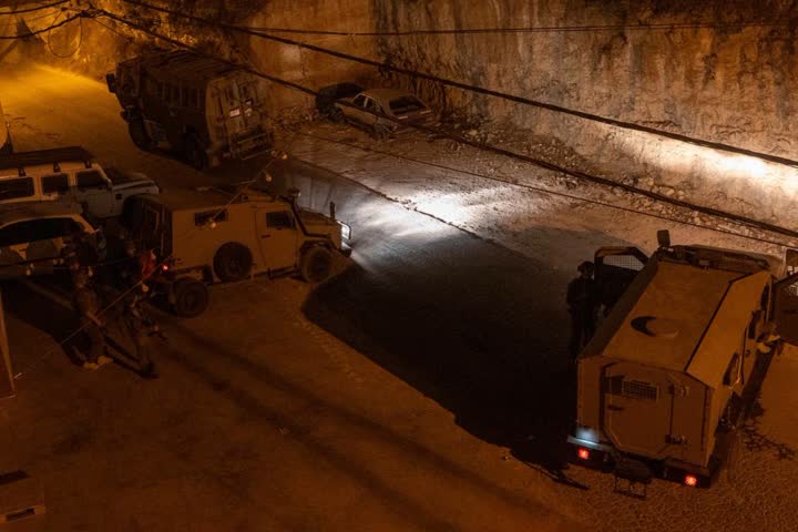 כוחות צה״ל בפעילות מבצעית בלילה