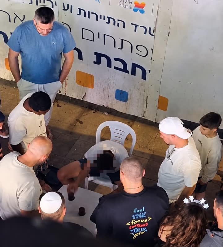 משחקי הכוסות האסורים בטיילת אילת